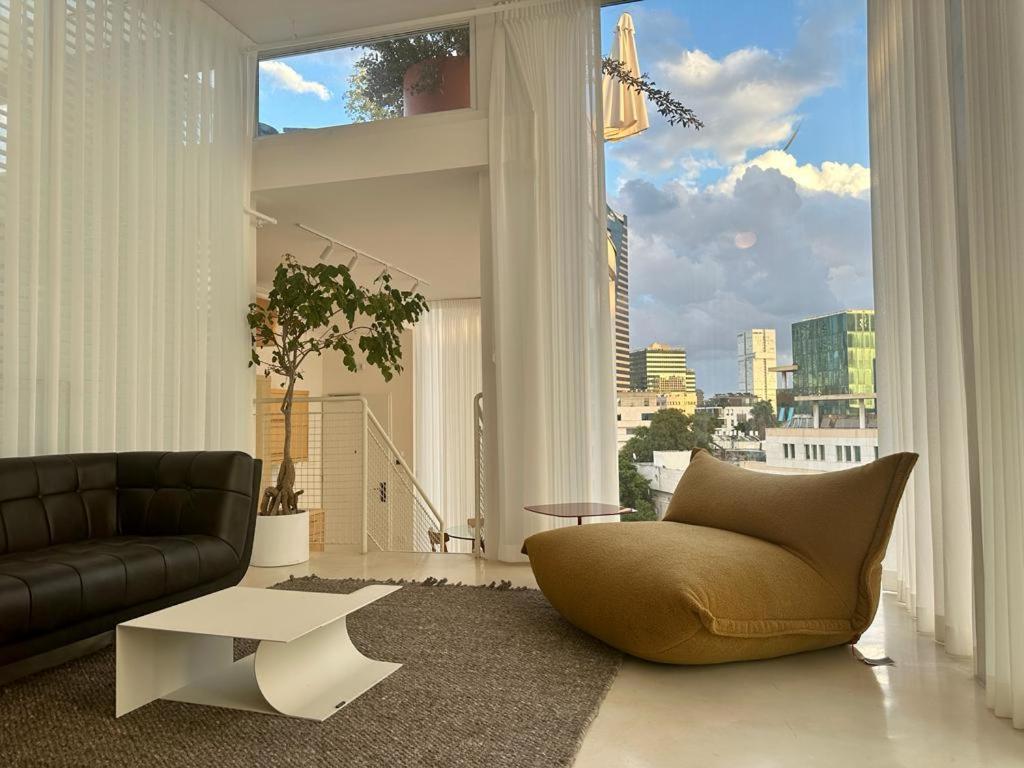 Rothschild 69 Hotel Tel Aviv Bagian luar foto